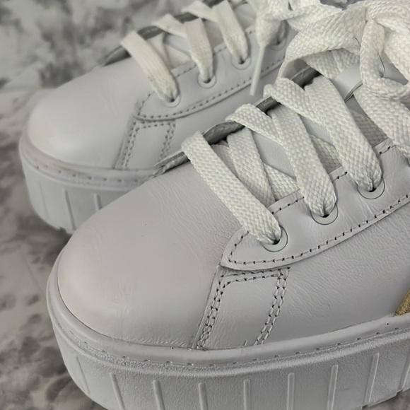 Puma Mayze Triplex Women’s Sneakers Size 9 Like New - Picture 2 of 11